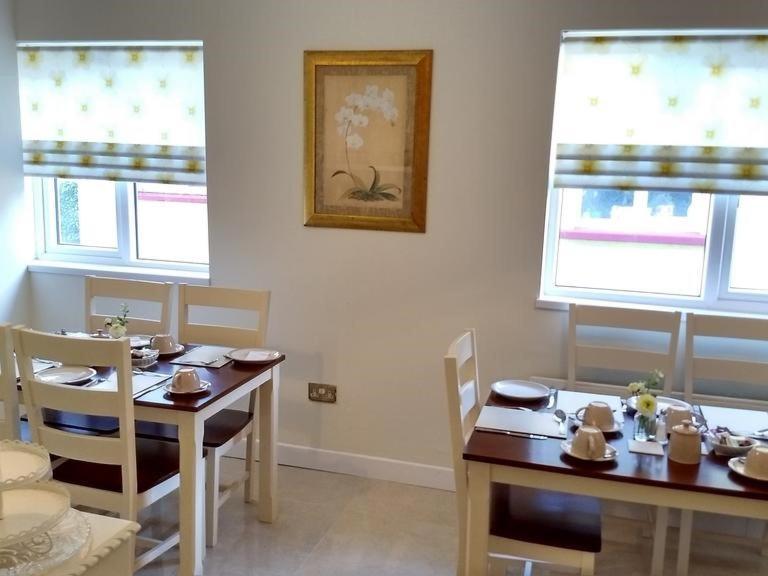 The Vee Guest Accommodation Waterford Exteriör bild